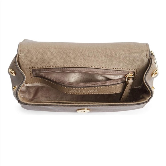 🚫SOLD🚫 - Picture 3 of 5